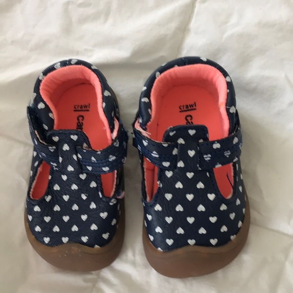 carters crawling shoes